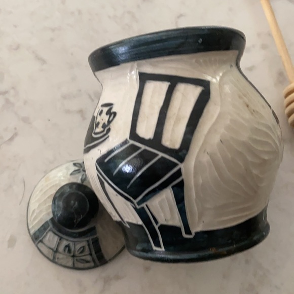 Honey dish.  Local MA potter - Picture 5 of 7